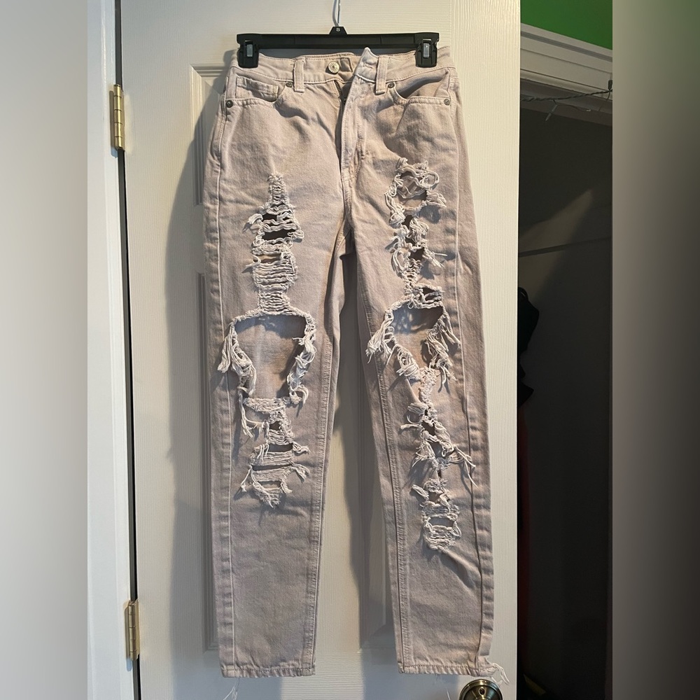 Gray ripped straight leg jeans size 00